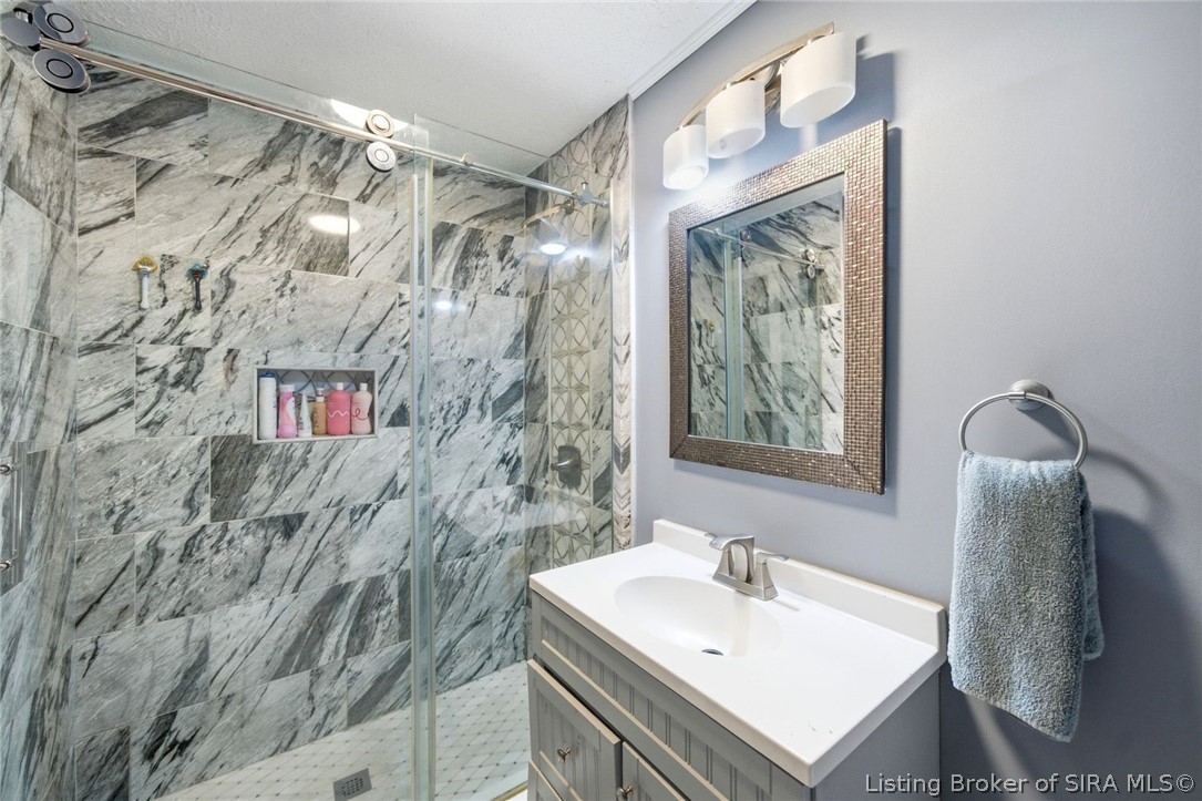 9403 Giltner Road Nabb, IN 47147 - Photo 28 of 62