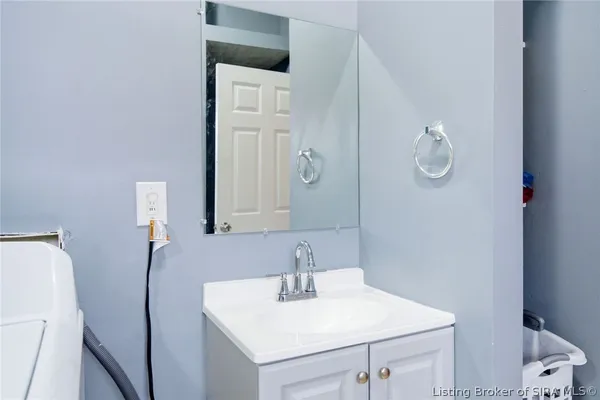 $335,000 | 9403 Giltner Road, Nabb, IN 47147