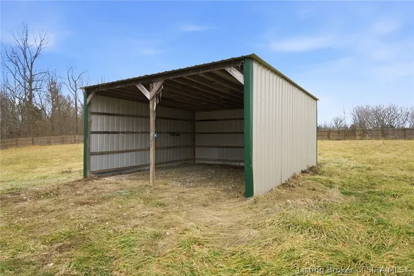 $335,000 | 9403 Giltner Road, Nabb, IN 47147