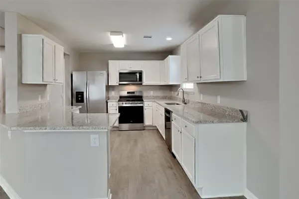 $2,300 | 6423 Lily Hollow Court, Spring, TX 77379