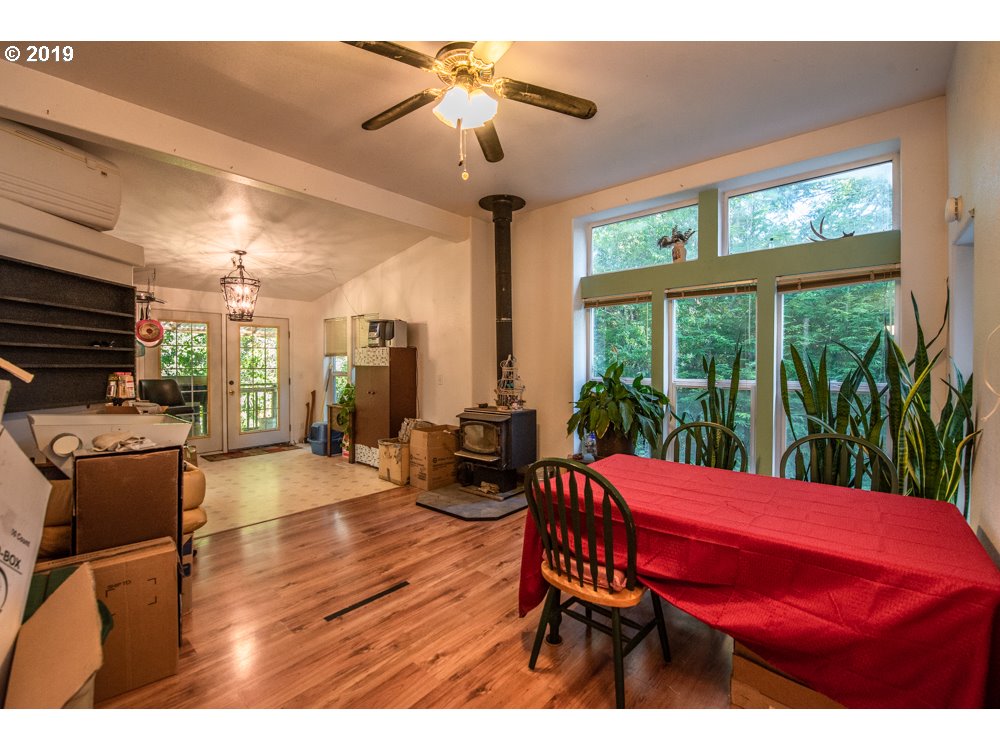 63452 Daniels Creek Road Coos Bay, OR 97420 - Photo 10 of 32