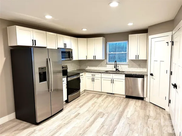 $1,650 | 110 Carpenter Street, Lincolnton, NC 28092