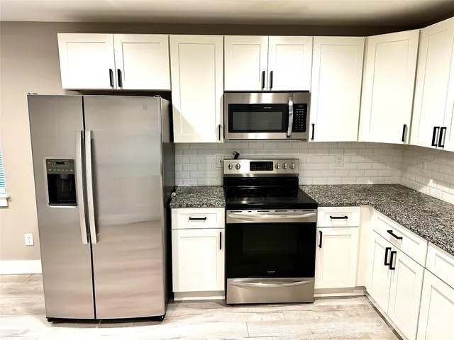 $1,720 | 110 Carpenter Street, Lincolnton, NC 28092