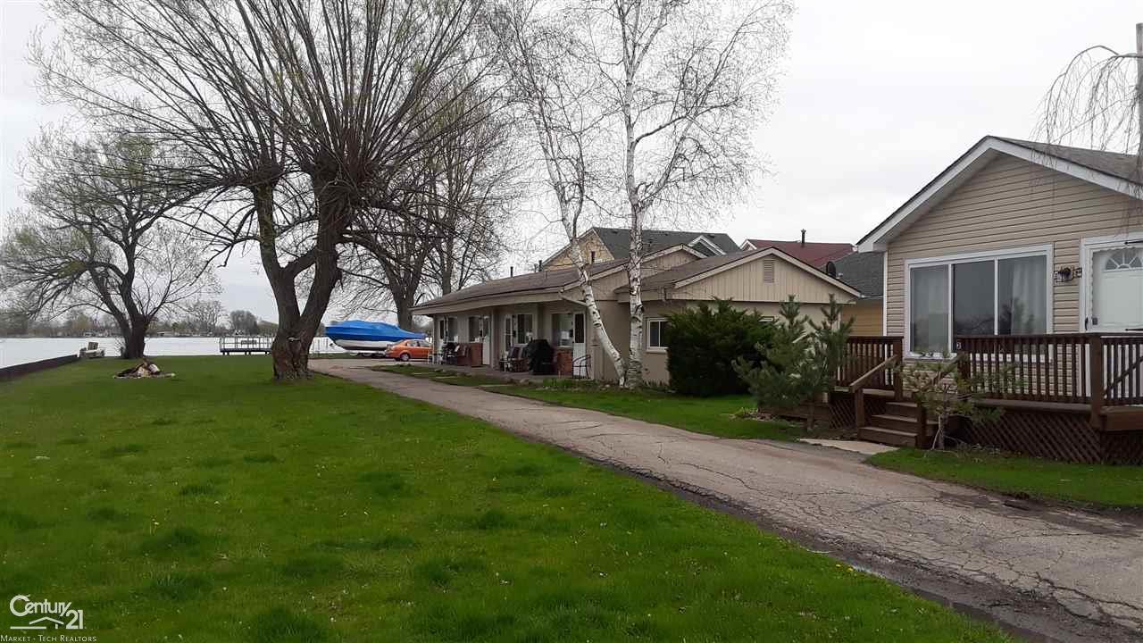 9239 North River Road Algonac, MI 48001 - Photo 7 of 51