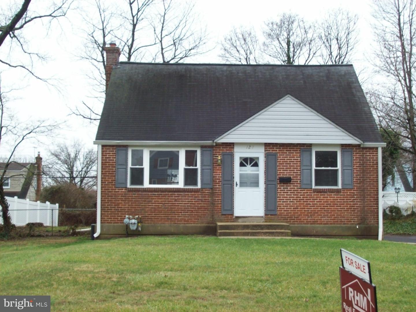 127 Spring Lane Hatboro, PA 19040 - Photo 1 of 9 Gallery Image 1