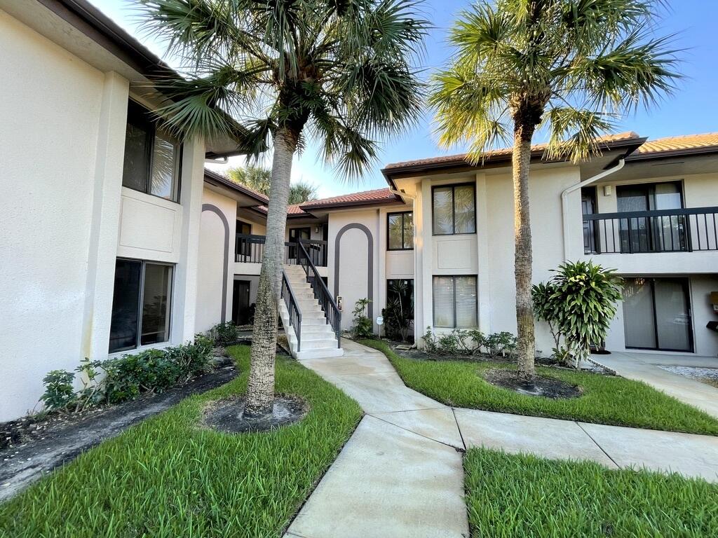 350 Club Circle, Unit 107 Boca Raton, FL 33487 - Photo 1 of 21 UNADJUSTEDNONRAW_thumb_818