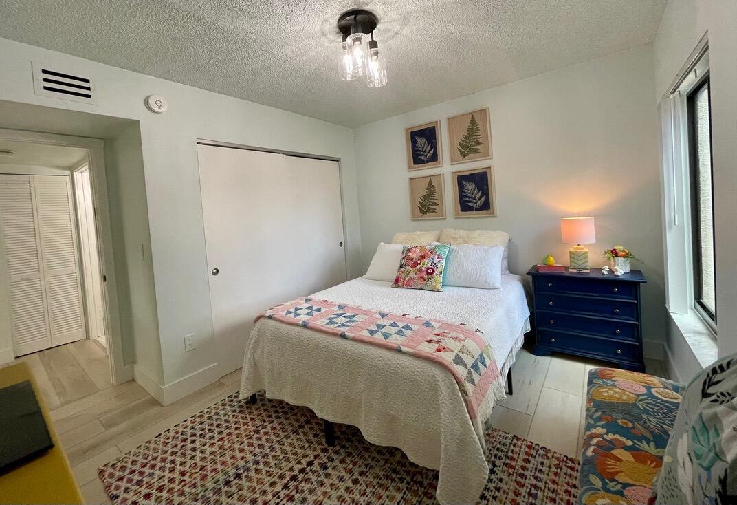 350 Club Circle, Unit 107 Boca Raton, FL 33487 - Photo 13 of 21 UNADJUSTEDNONRAW_thumb_82b