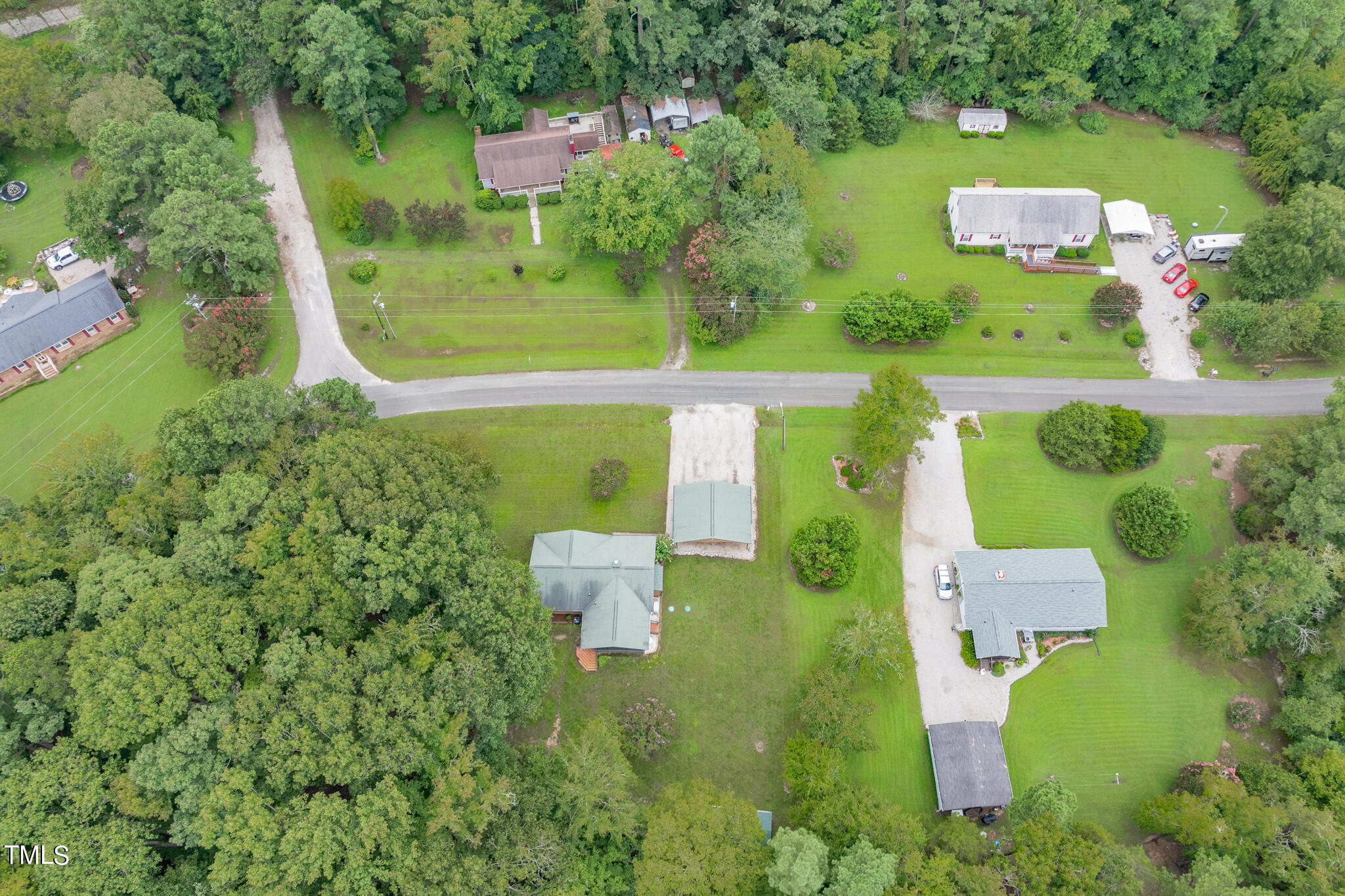 110 Lake Road Henderson, NC 27537 - Photo 32 of 36 110-Lake-Rd-31