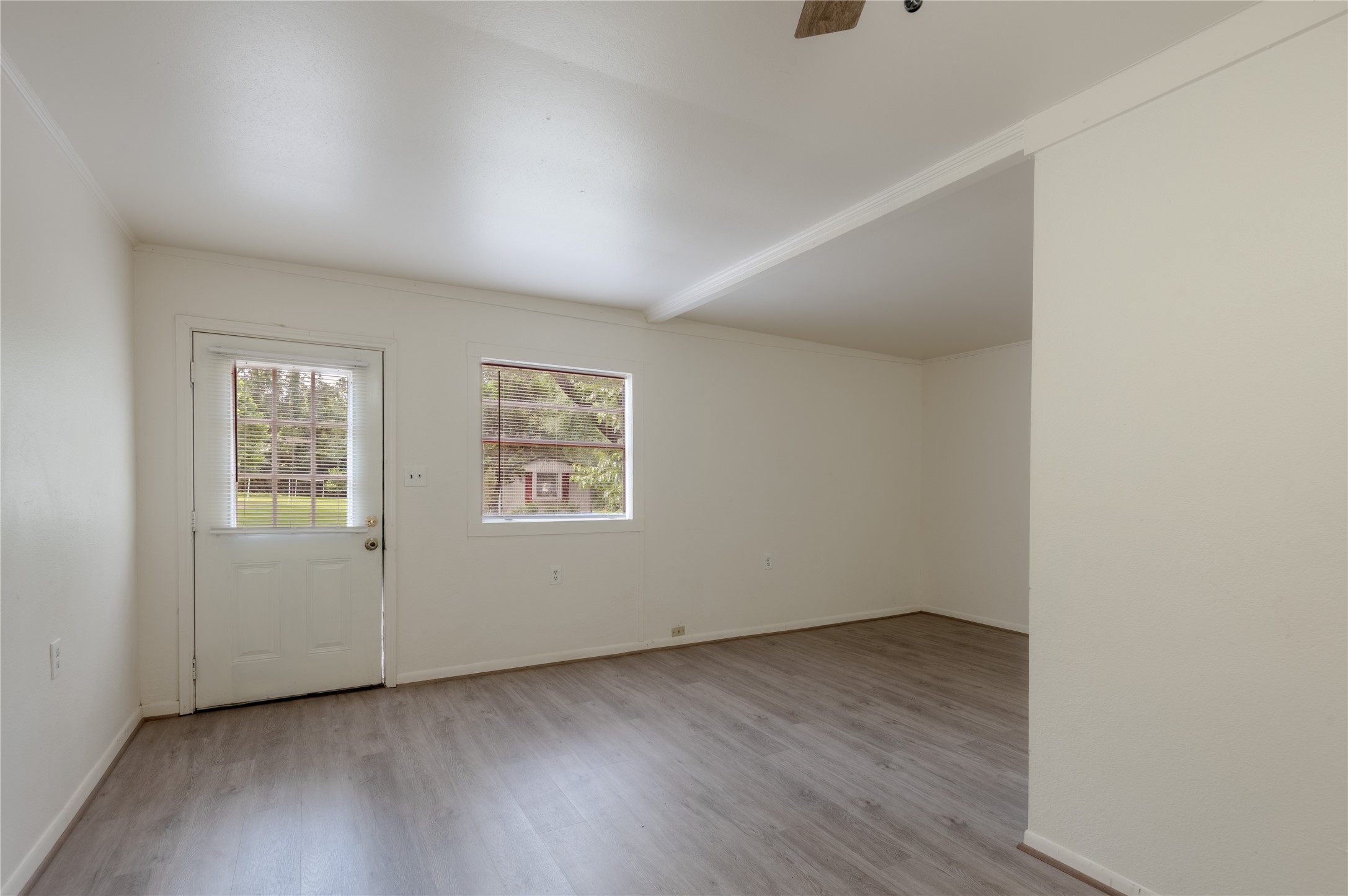 712 Cline Street, Unit D Huntsville, TX 77340 - Photo 5 of 21