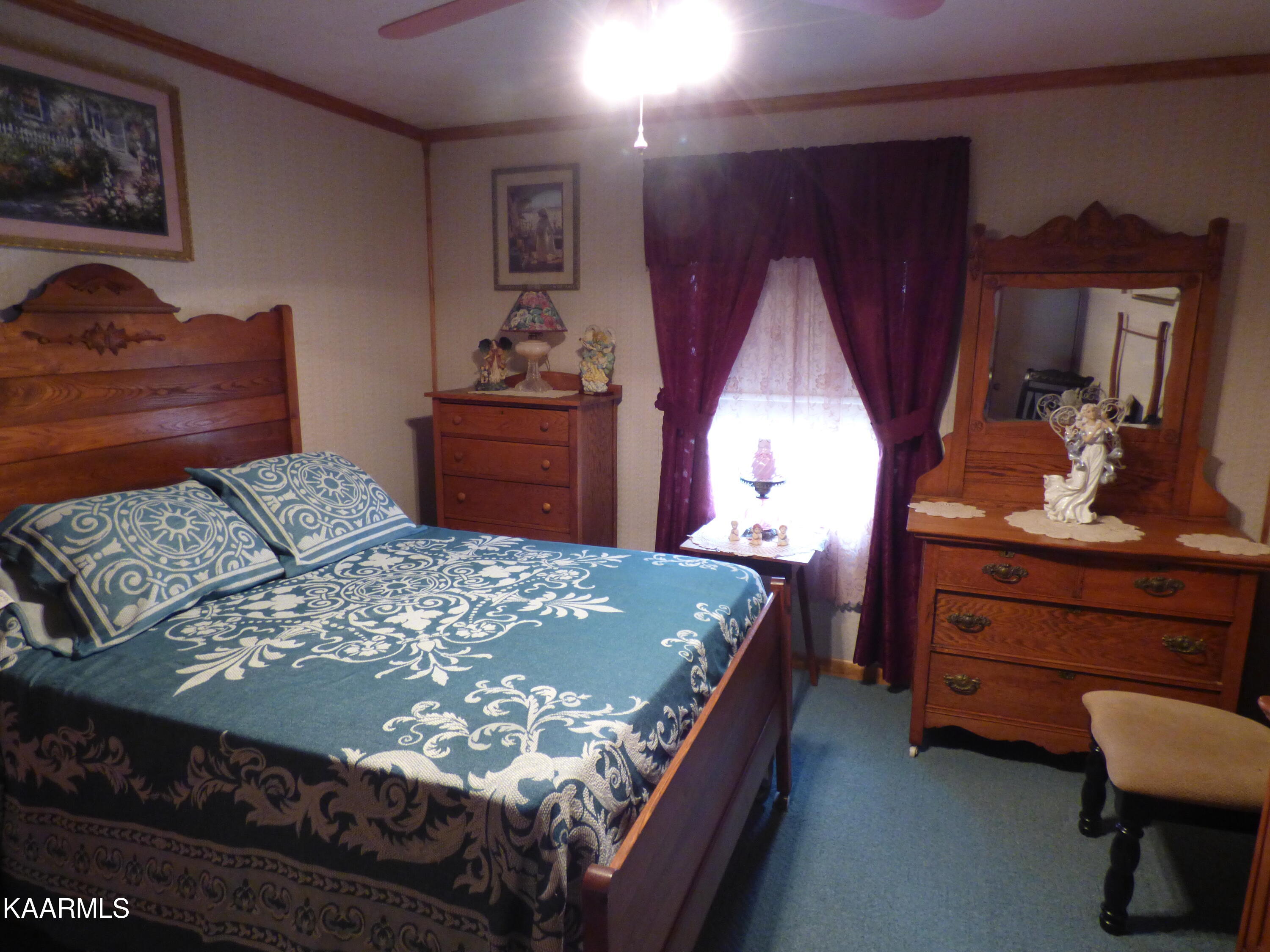 875 Hillendale Road Crossville, TN 38572 - Photo 15 of 40 P1050871