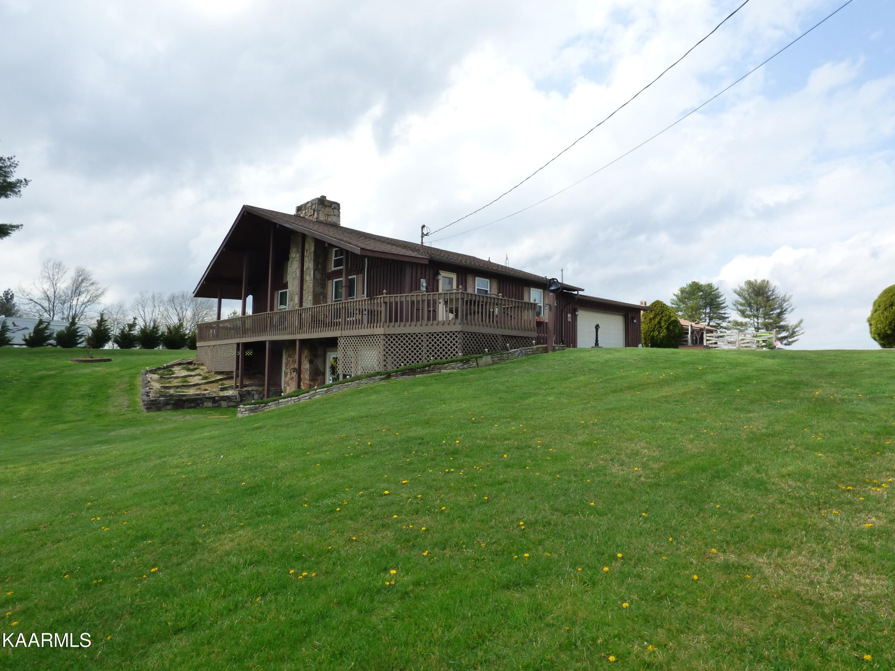 875 Hillendale Road Crossville, TN 38572 - Photo 3 of 40 P1050841