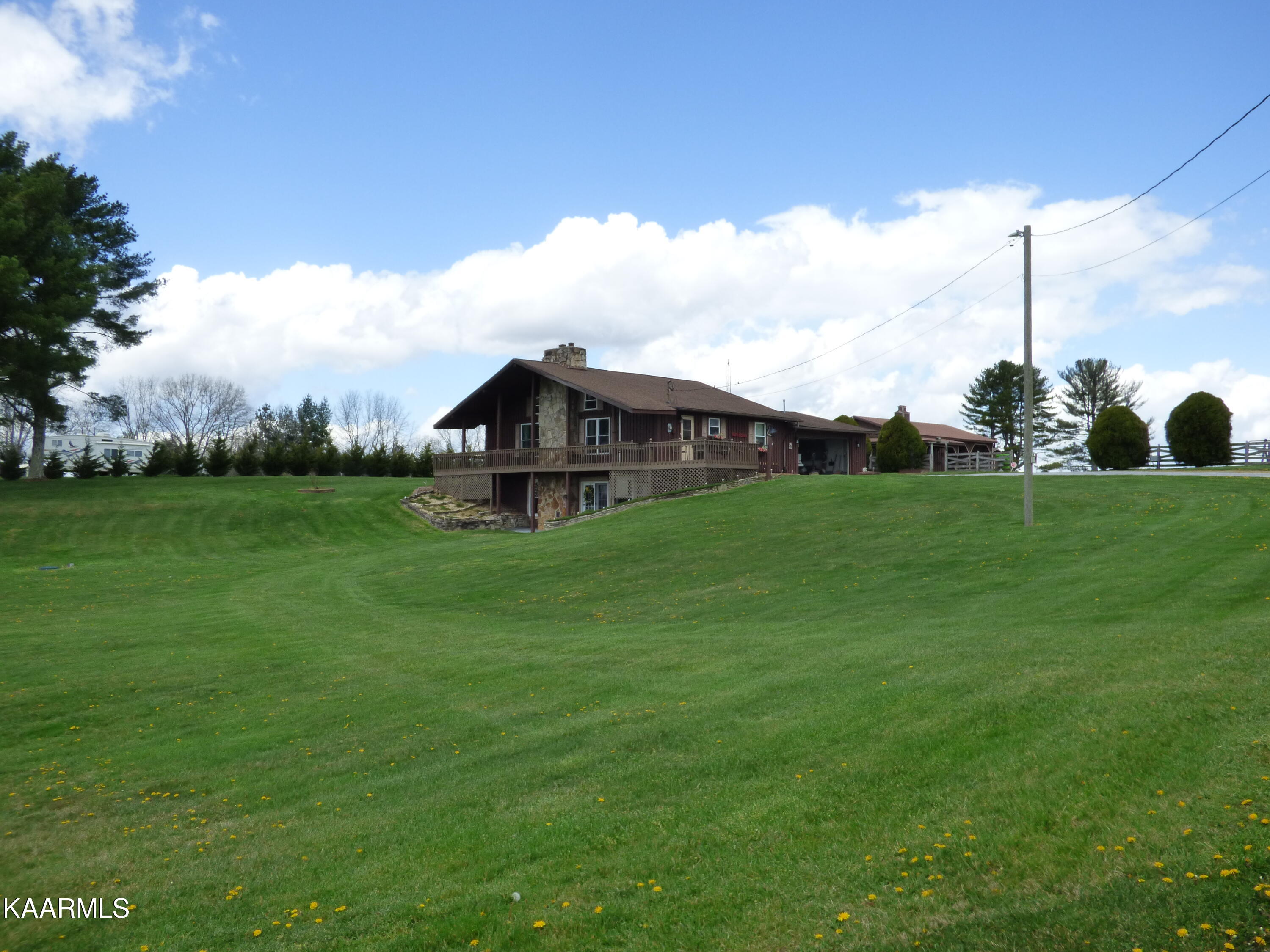 875 Hillendale Road Crossville, TN 38572 - Photo 38 of 40 P1050849