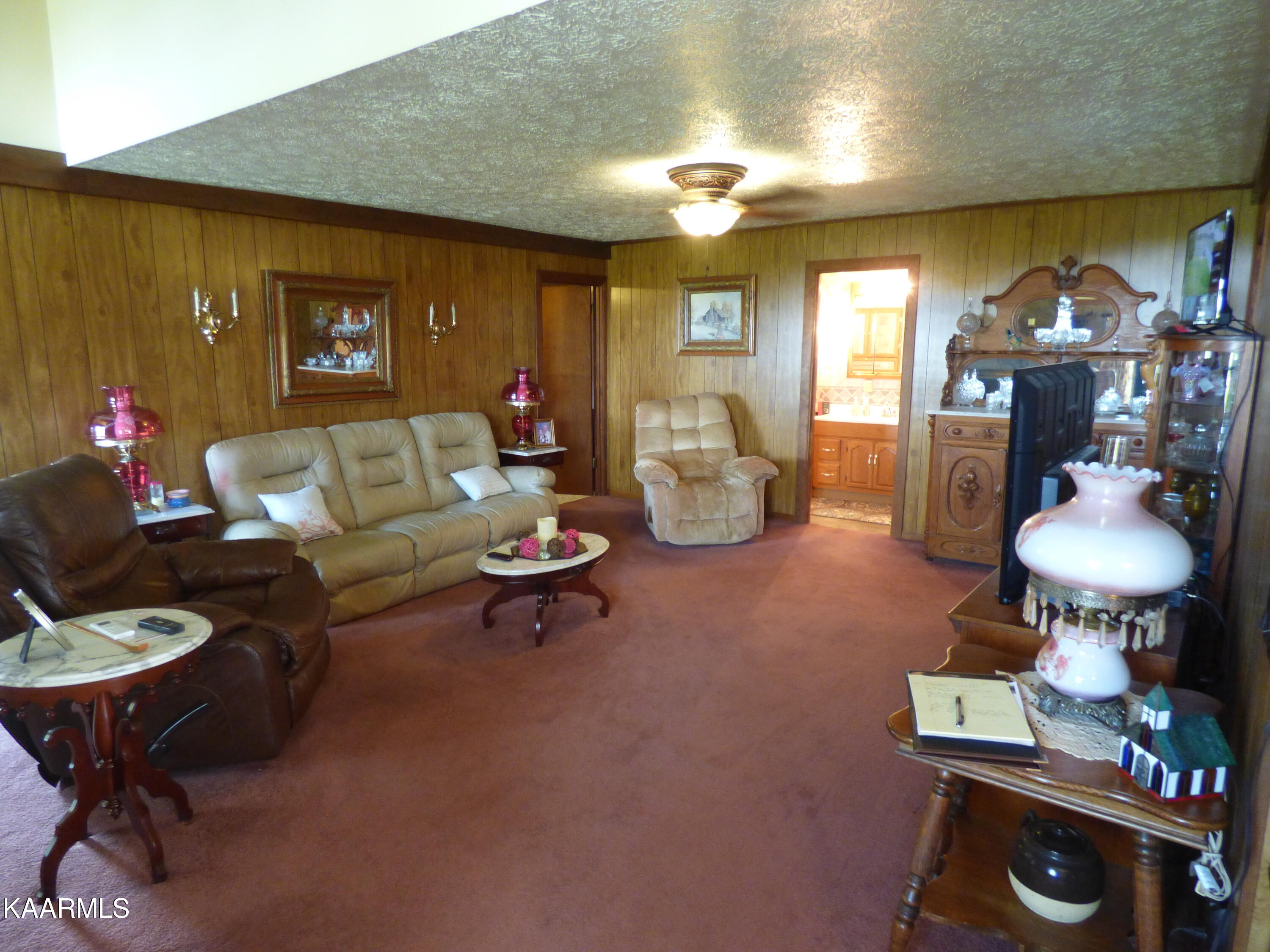 875 Hillendale Road Crossville, TN 38572 - Photo 9 of 40 P1050865