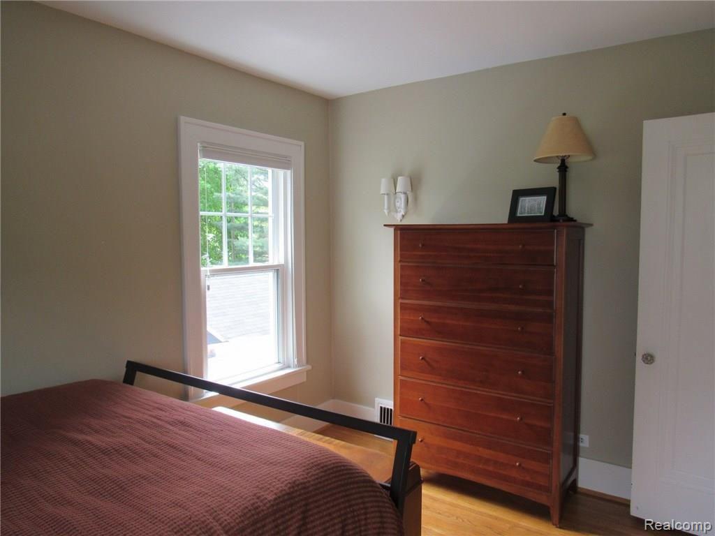 415 South Center Street Howell, MI 48843 - Photo 33 of 34 IMG_0069.JPG