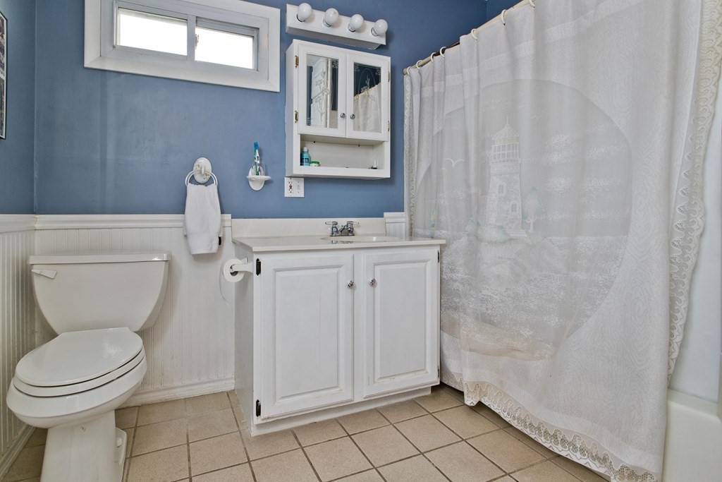 149 Rolf Avenue Chicopee, MA 01020 - Photo 15 of 31 Gallery Image 15