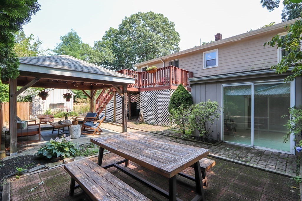 55 Evergreen Road Attleboro, MA 02703 - Photo 29 of 33 Gallery Image 29