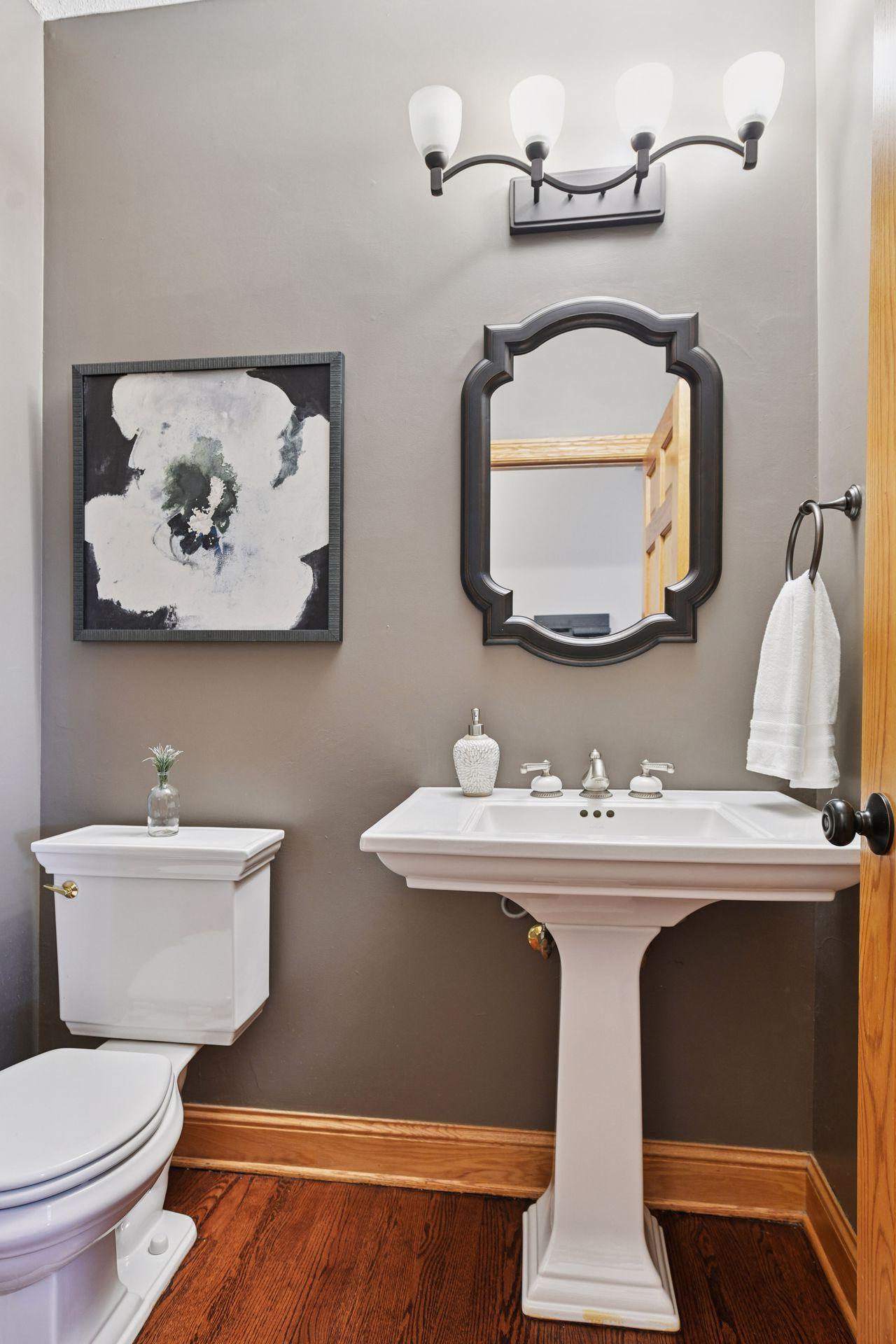 5474 Carrie Lane Excelsior, MN 55331 - Photo 14 of 27