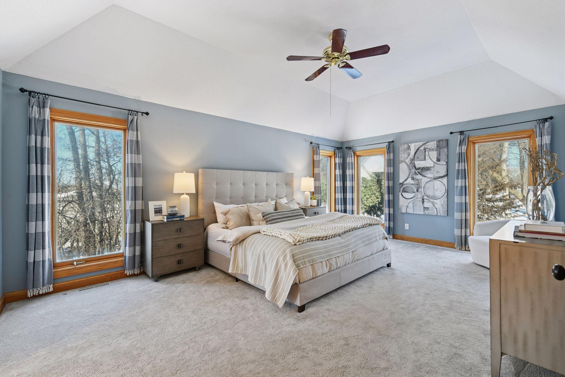 5474 Carrie Lane Excelsior, MN 55331 - Photo 16 of 27