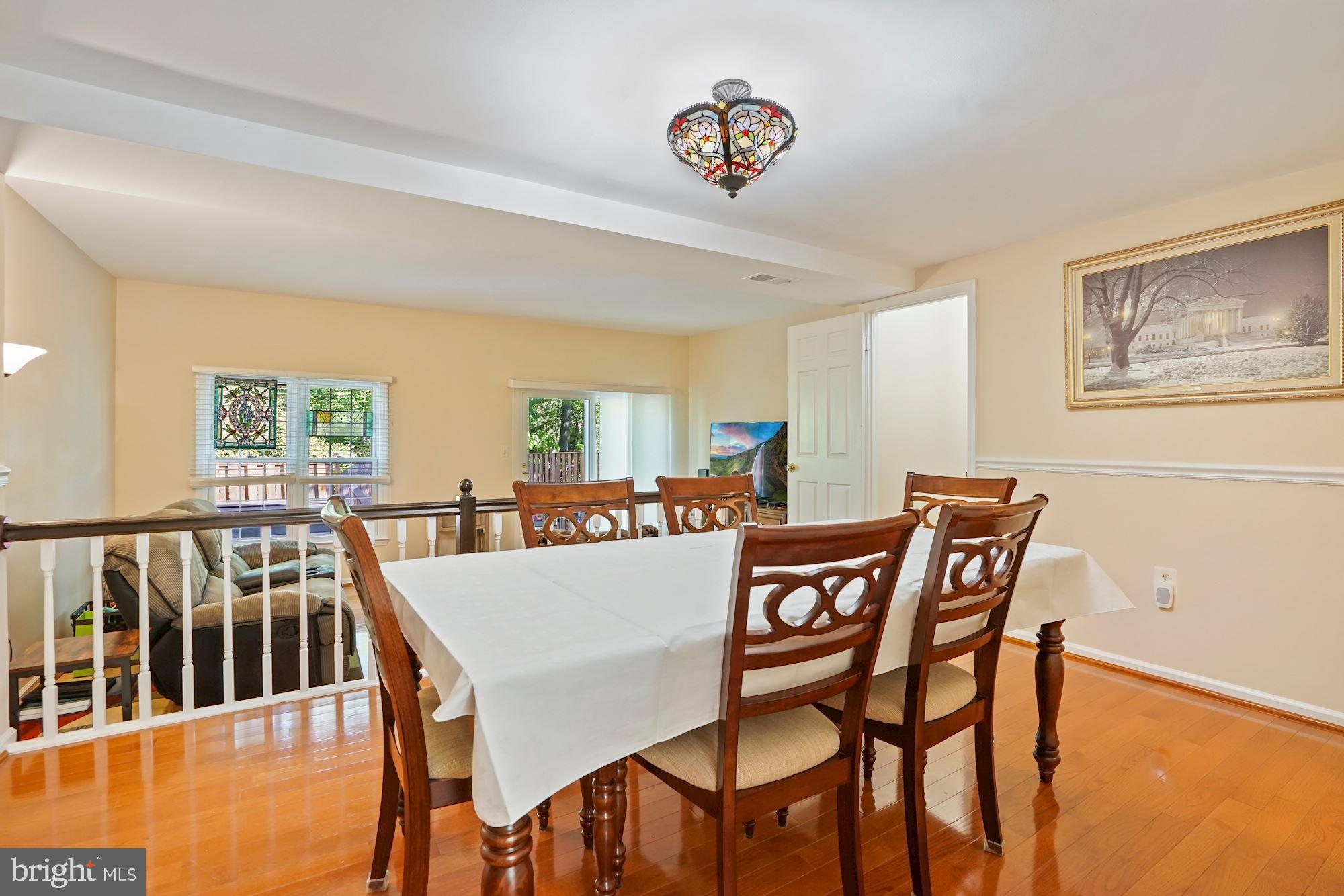 5670 Ridge View Drive Alexandria, VA 22310 - Photo 8 of 39 Open LR/DR area adds to spacious feeling