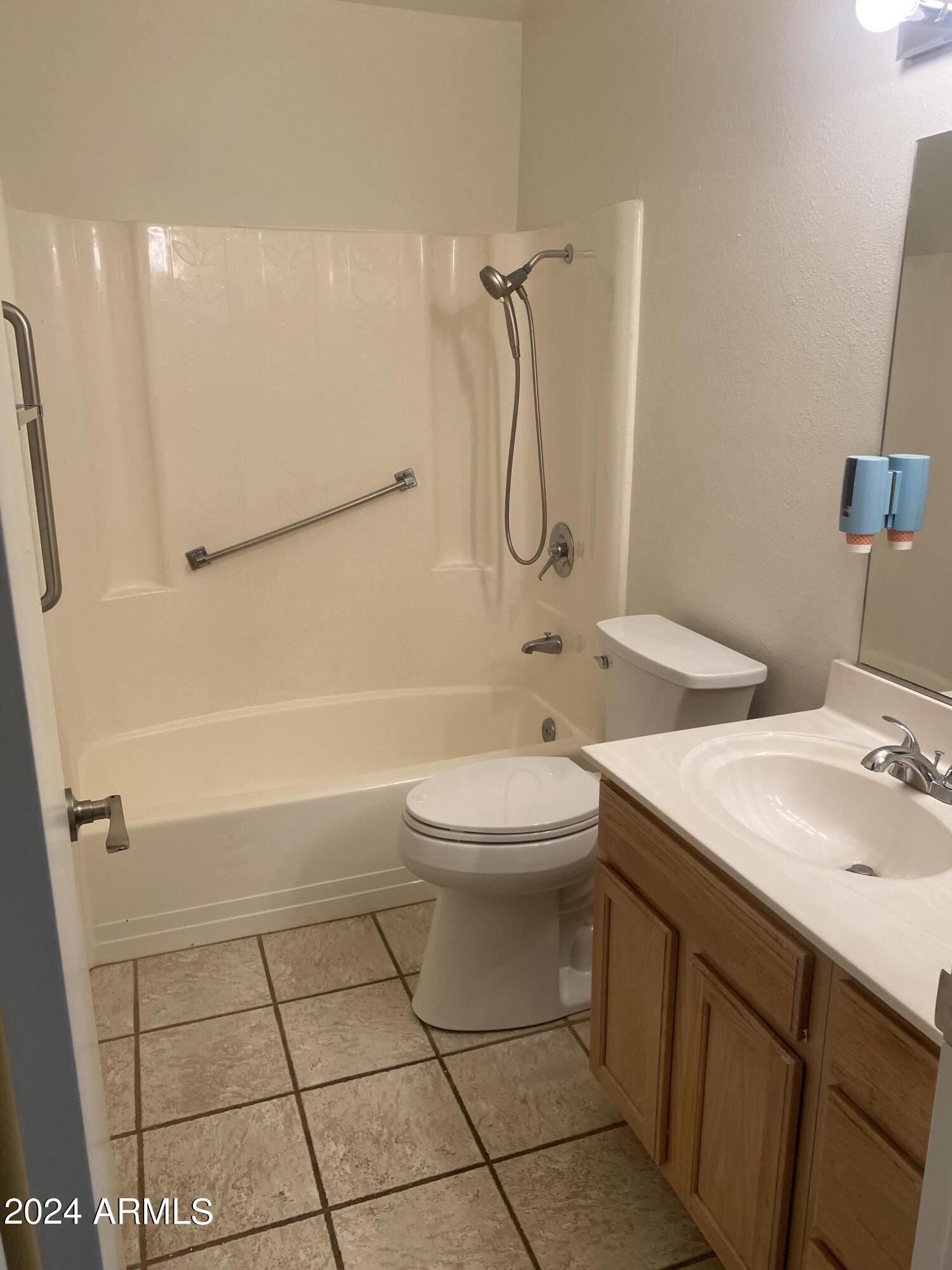 10127 West Mountain View Road Sun City, AZ 85351 - Photo 11 of 14 bathroom 2