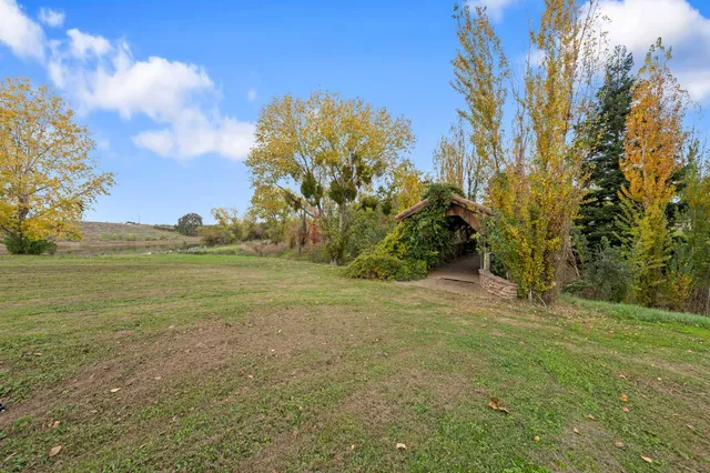 $1,845,000 | 24943 North Mcintire Road, Clements, CA 95227