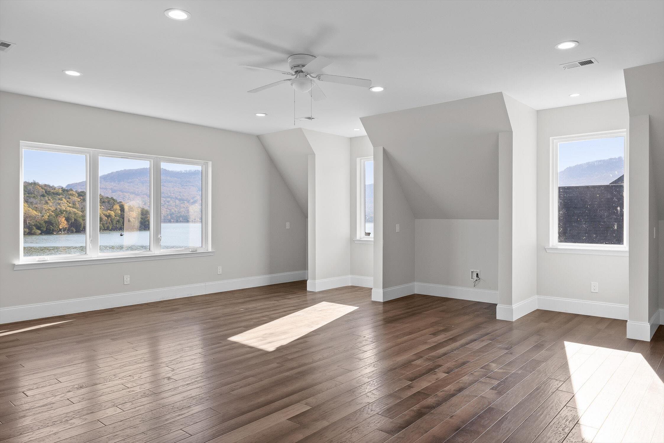 340 Edgewater Way Jasper, TN 37347 - Photo 39 of 58 51-Edgewater-50