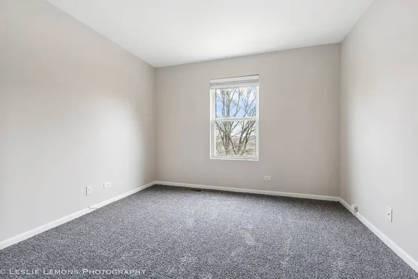 $2,650 | 4137 Blackstone Drive, Unit 4137, Aurora, IL 60504