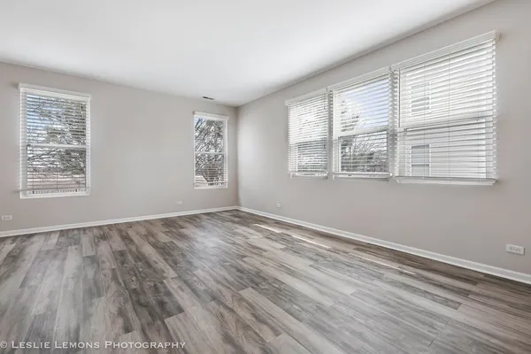 $2,650 | 4137 Blackstone Drive, Unit 4137, Aurora, IL 60504