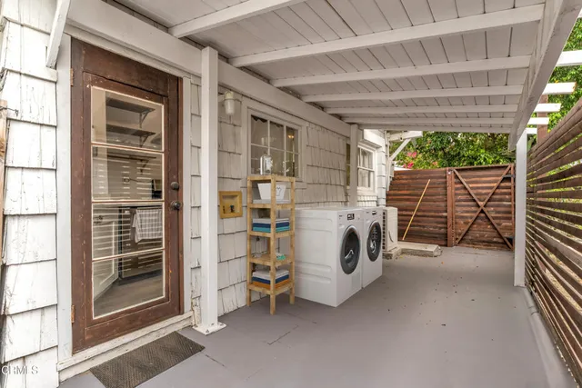 a view of a storage & utility room