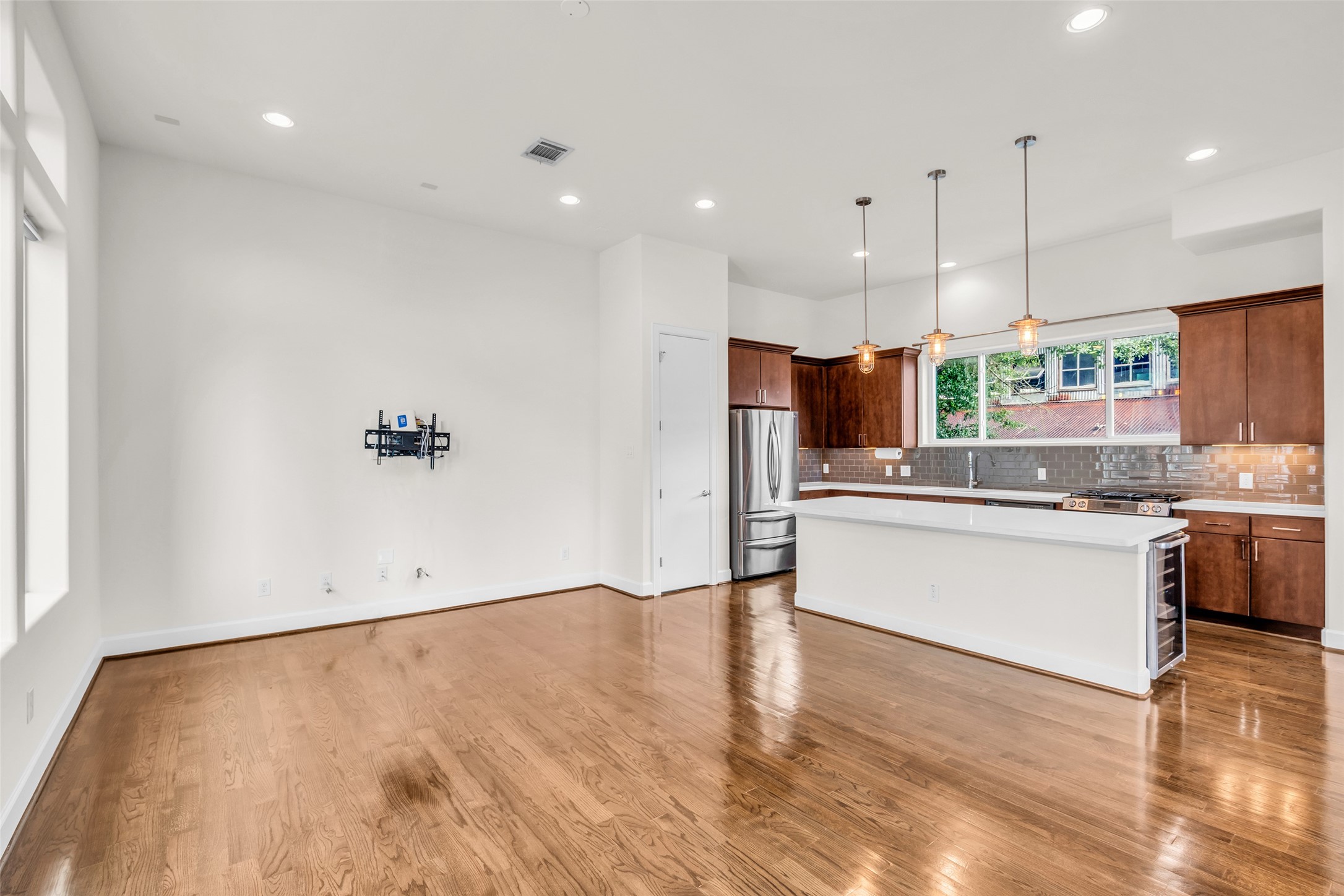 1513 Spring Street, Unit A Houston, TX 77007 - Photo 12 of 28 Gallery Image 12