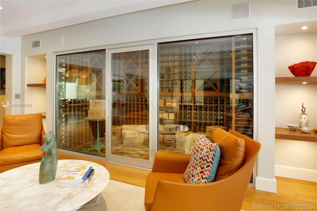 $4,170,000 | 5520 Oakwood Lane, Coral Gables, FL 33156