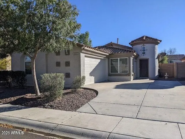 $1,800 | 18237 West Bridger Street, Surprise, AZ 85388