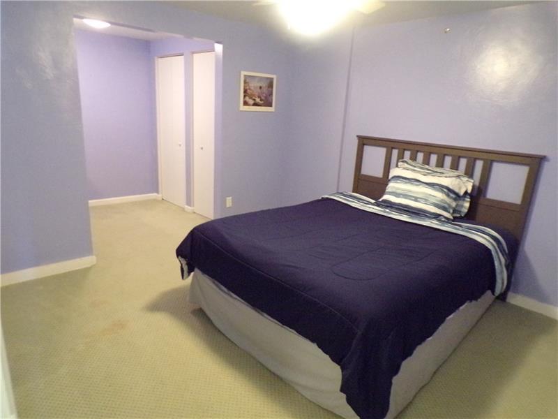 106 Castle Road Pittsburgh, PA 15234 - Photo 7 of 14 Gallery Image 7