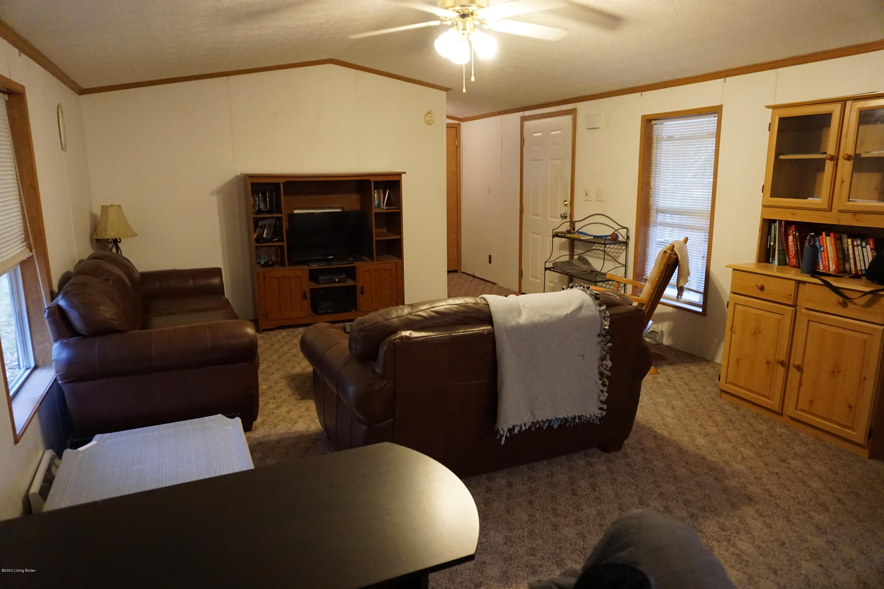 3171 Cedar Grove Road Shepherdsville, KY 40165 - Photo 11 of 23 DSC02619