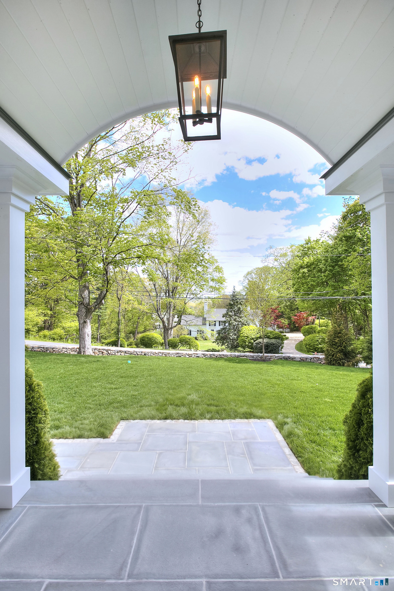 48 Kettle Creek Road Weston, CT 06883 - Photo 18 of 40 a view of a yard