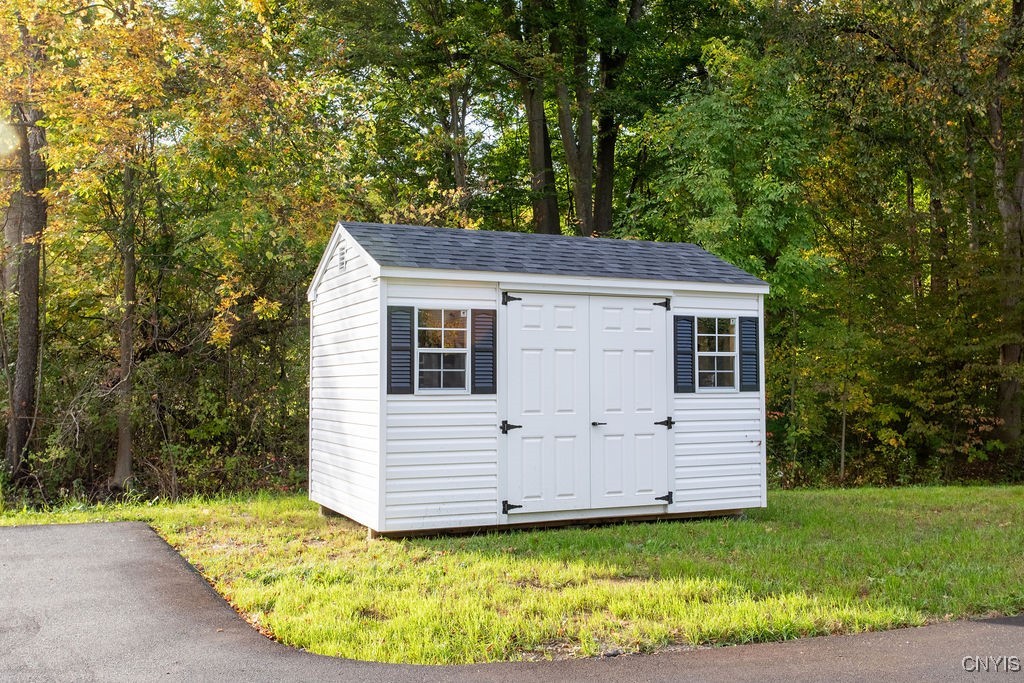 2007 Church Road Lysander, NY 13027 - Photo 32 of 34