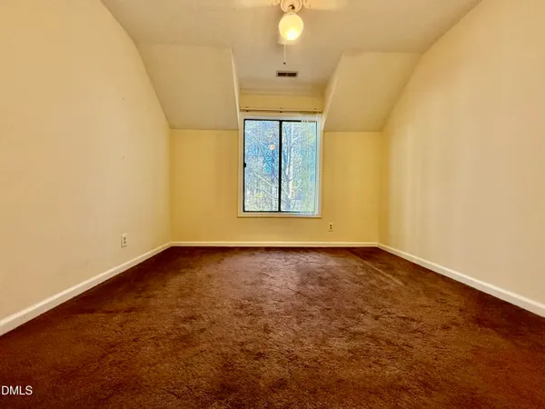 $1,625 | 4101 Five Oaks Drive, Unit 9, Durham, NC 27707