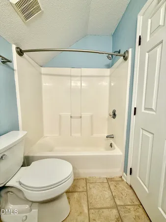 $1,625 | 4101 Five Oaks Drive, Unit 9, Durham, NC 27707