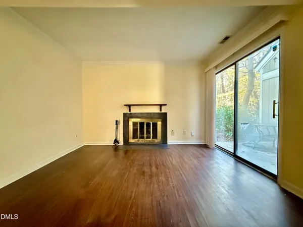 $1,625 | 4101 Five Oaks Drive, Unit 9, Durham, NC 27707