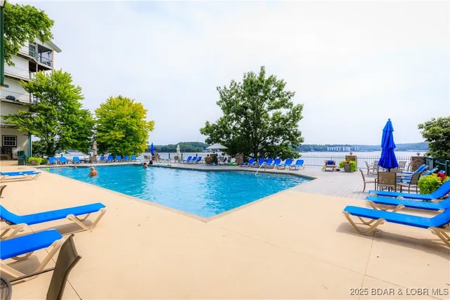 $445,000 | 607 Harbour Towne Drive, Unit E607, Lake Ozark, MO 65049