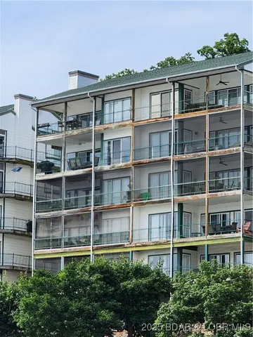$445,000 | 607 Harbour Towne Drive, Unit E607, Lake Ozark, MO 65049