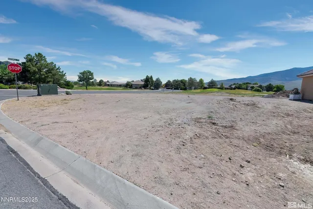 $159,000 | 400 Pebble Beach Court, Dayton, NV 89403