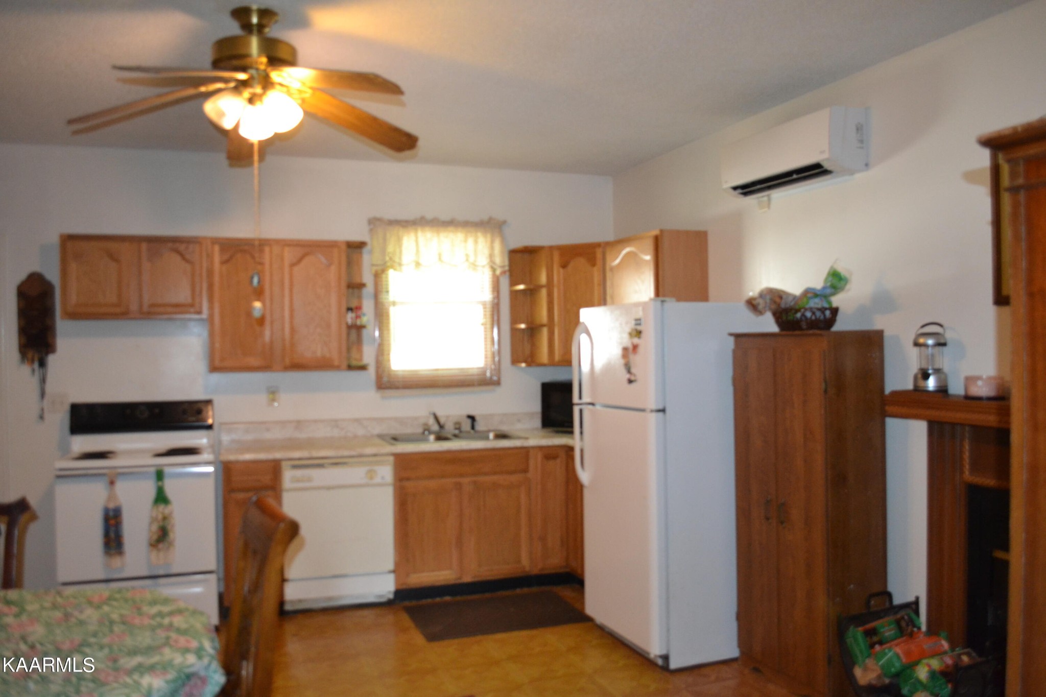 603 Wright Road Maryville, TN 37804 - Photo 11 of 28 Gallery Image 11