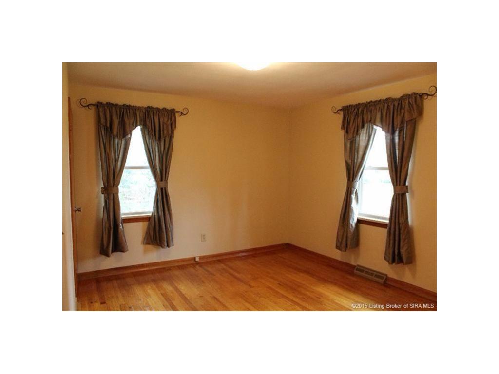 501 Hale Road Clarksville, IN 47129 - Photo 14 of 20