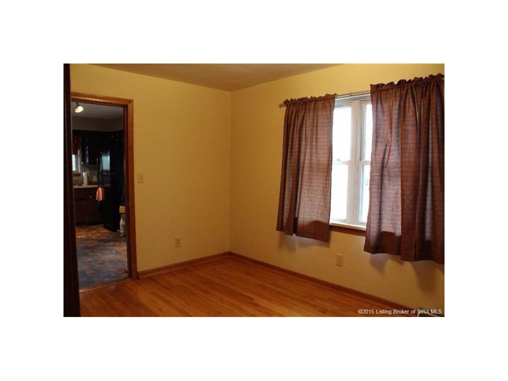 501 Hale Road Clarksville, IN 47129 - Photo 10 of 20