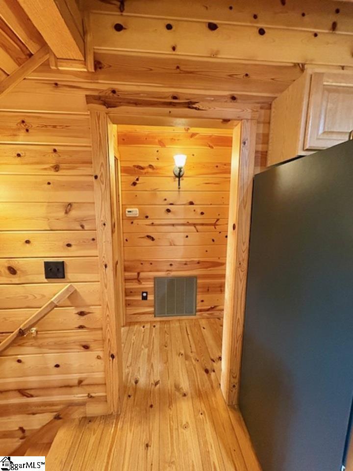 17 Table Rock Road Cleveland, SC 29635 - Photo 11 of 38