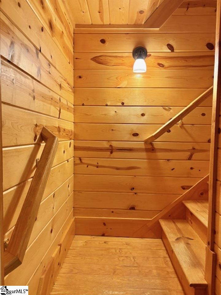 17 Table Rock Road Cleveland, SC 29635 - Photo 23 of 38