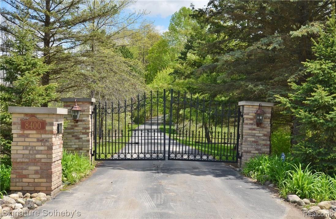 8400 Ridge Road Canton, MI 48187 - Photo 4 of 69 Private Gated Entry and Long sweeping drive to Estate.
