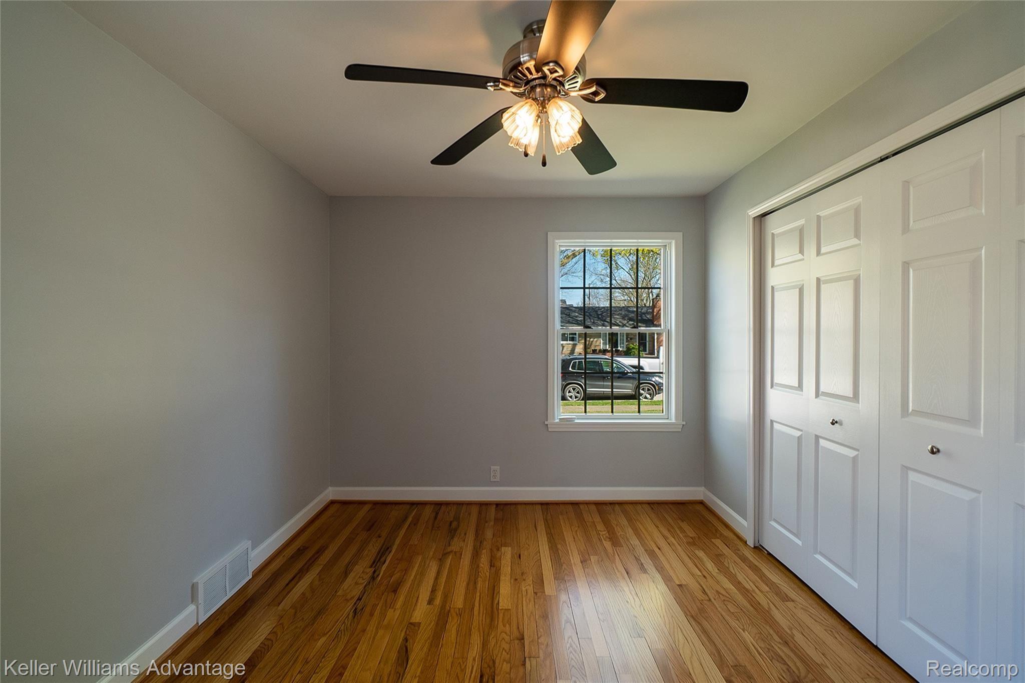 336 Maywood Avenue Rochester, MI 48307 - Photo 20 of 44 MaywoodAve_336_Bed A2.jpg
