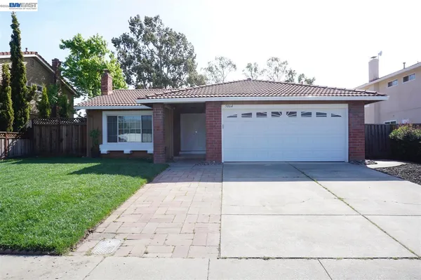 $1,399,000 | 5064 Anaheim Loop, Union City, CA 94587